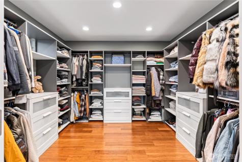 30220 23rd Avenue SW Federal Way WA 98023