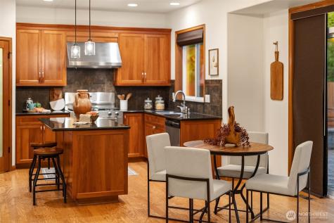 4727 245th Lane SE Sammamish WA 98029