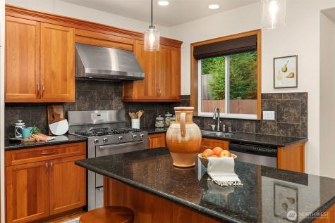 4727 245th Lane SE Sammamish WA 98029