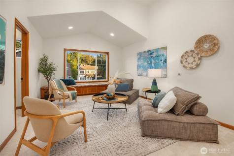 4727 245th Lane SE Sammamish WA 98029