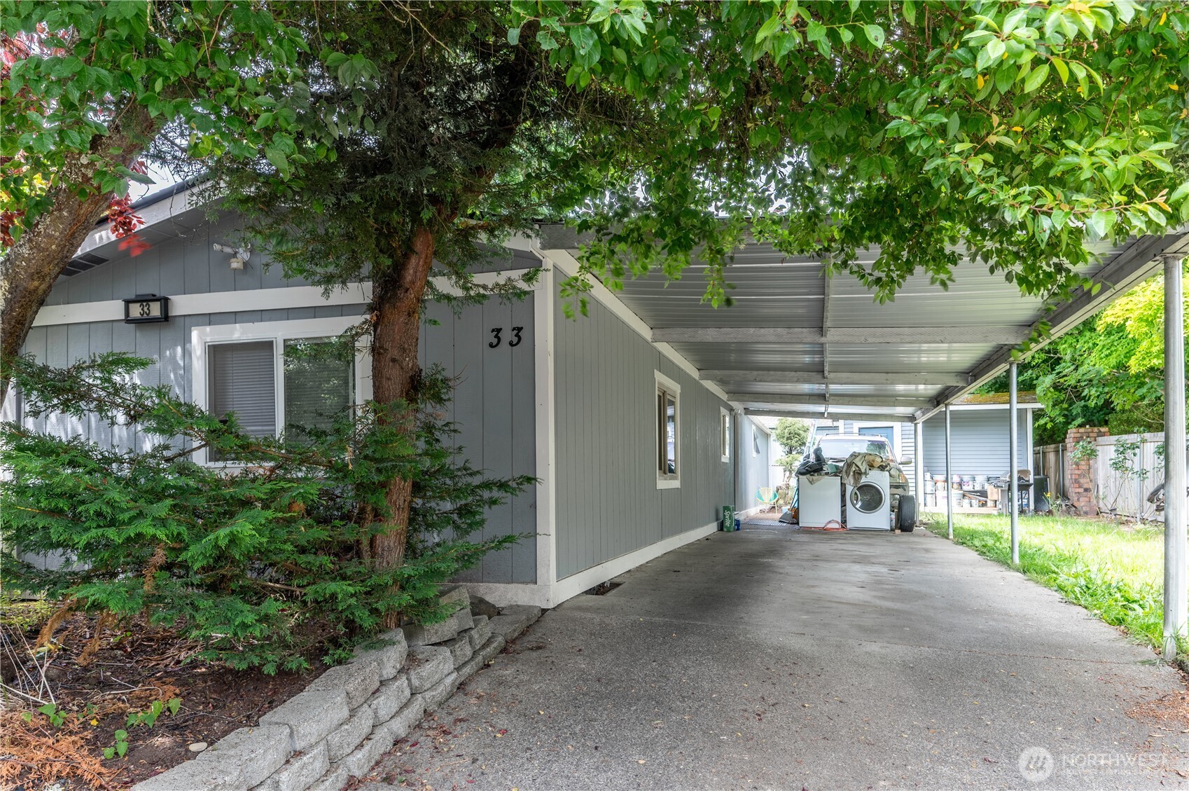 29401 Military Road S Federal Way WA 98003