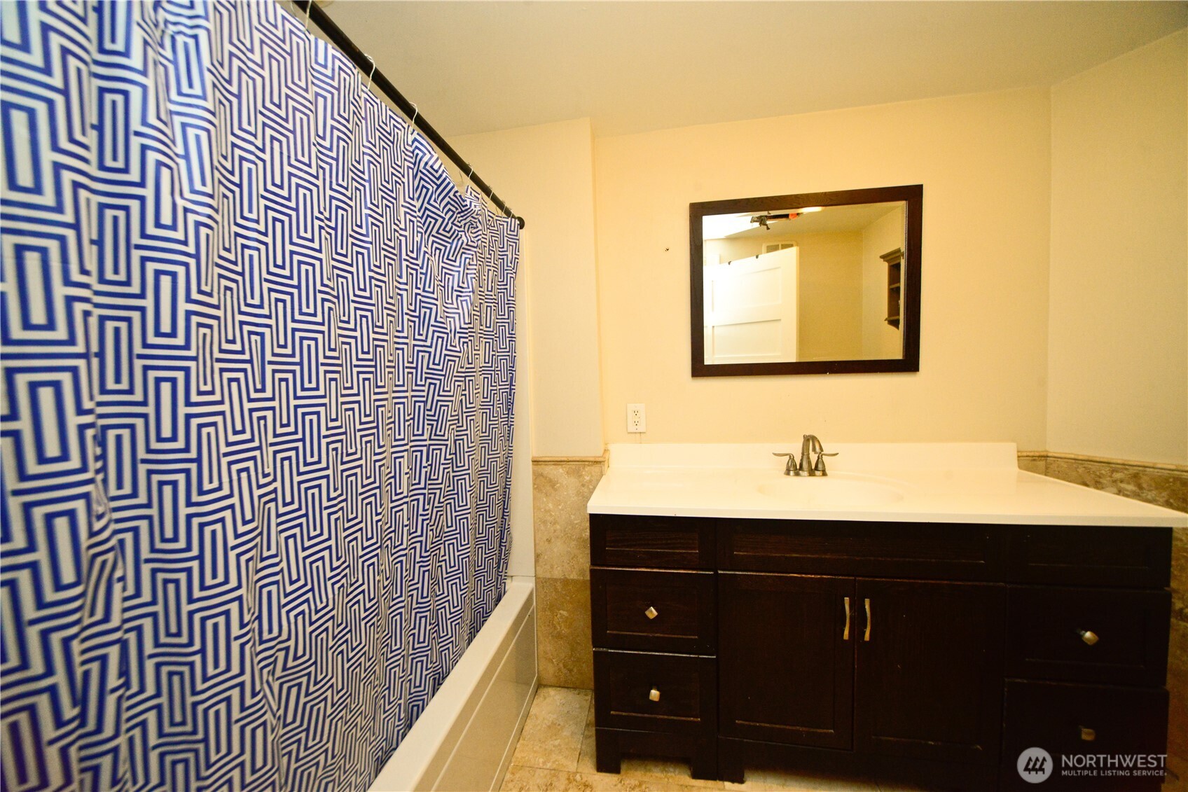 11809 NE 74th Street Kirkland WA 98033