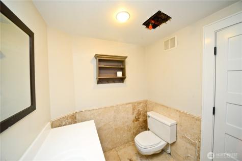 11809 NE 74th Street Kirkland WA 98033