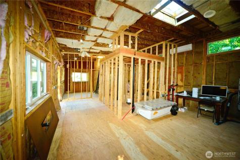 11809 NE 74th Street Kirkland WA 98033