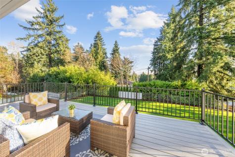 12317 67th Avenue Ct E Puyallup WA 98373