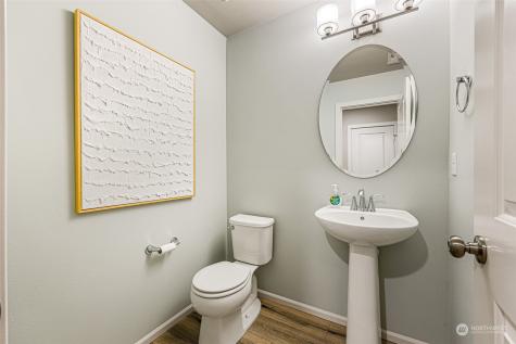 2915 8th Avenue NE Olympia WA 98506