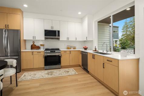 18015 2nd Avenue NE Shoreline WA 98155