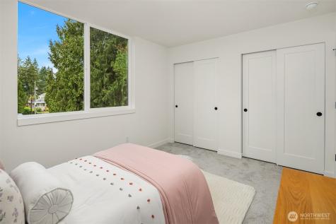 18015 2nd Avenue NE Shoreline WA 98155