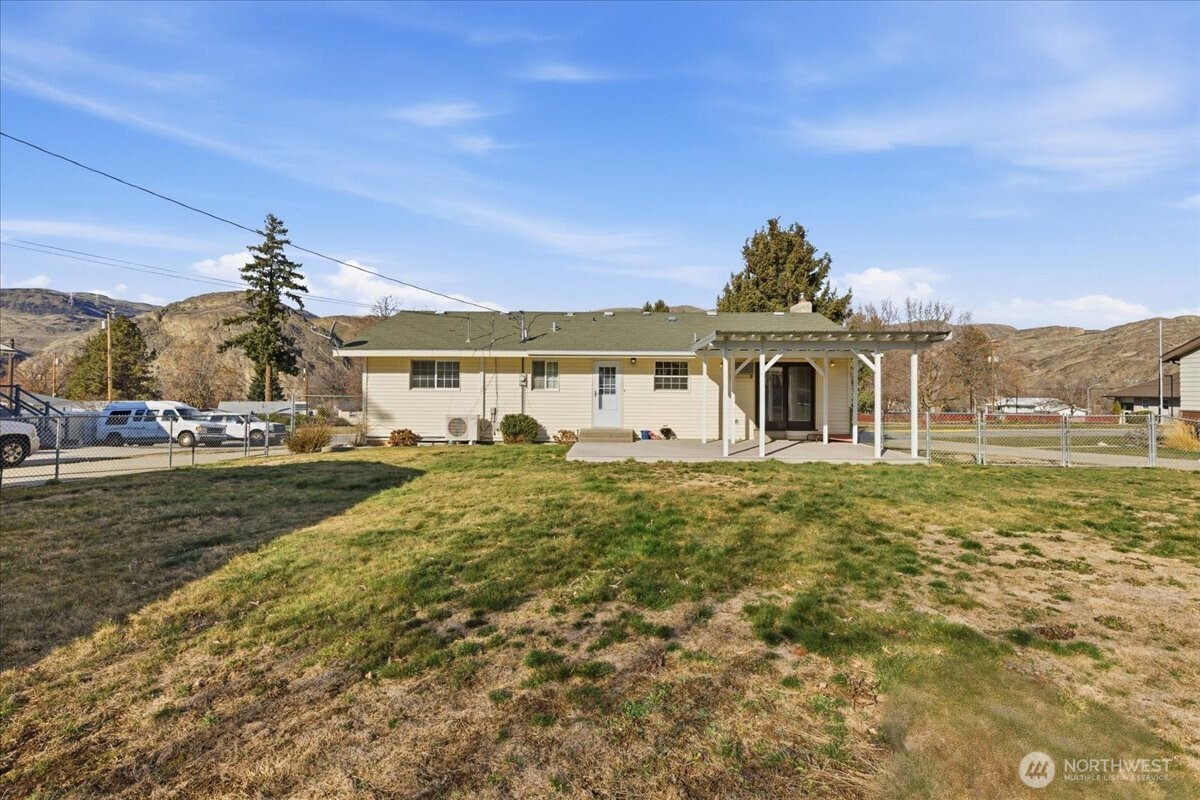 707 Spruce Street Coulee Dam WA 99116