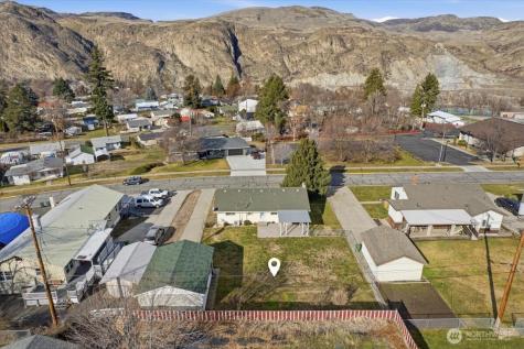 707 Spruce Street Coulee Dam WA 99116