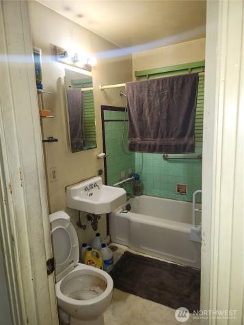 3740 S 142nd Street Tukwila WA 98168
