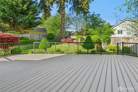 12818 NE 203rd Place Bothell WA 98011