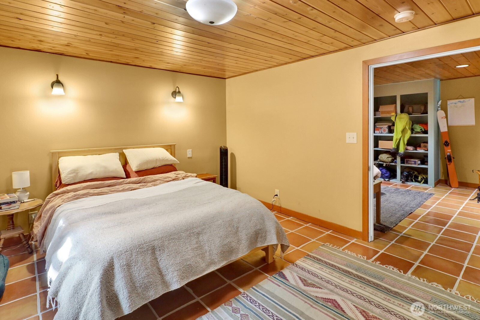 2070 Fairhaven Avenue Bellingham WA 98229