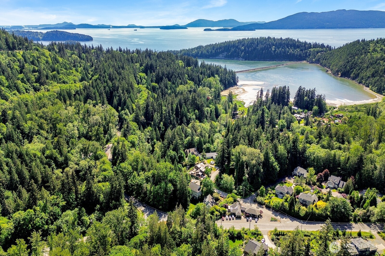 2070 Fairhaven Avenue Bellingham WA 98229