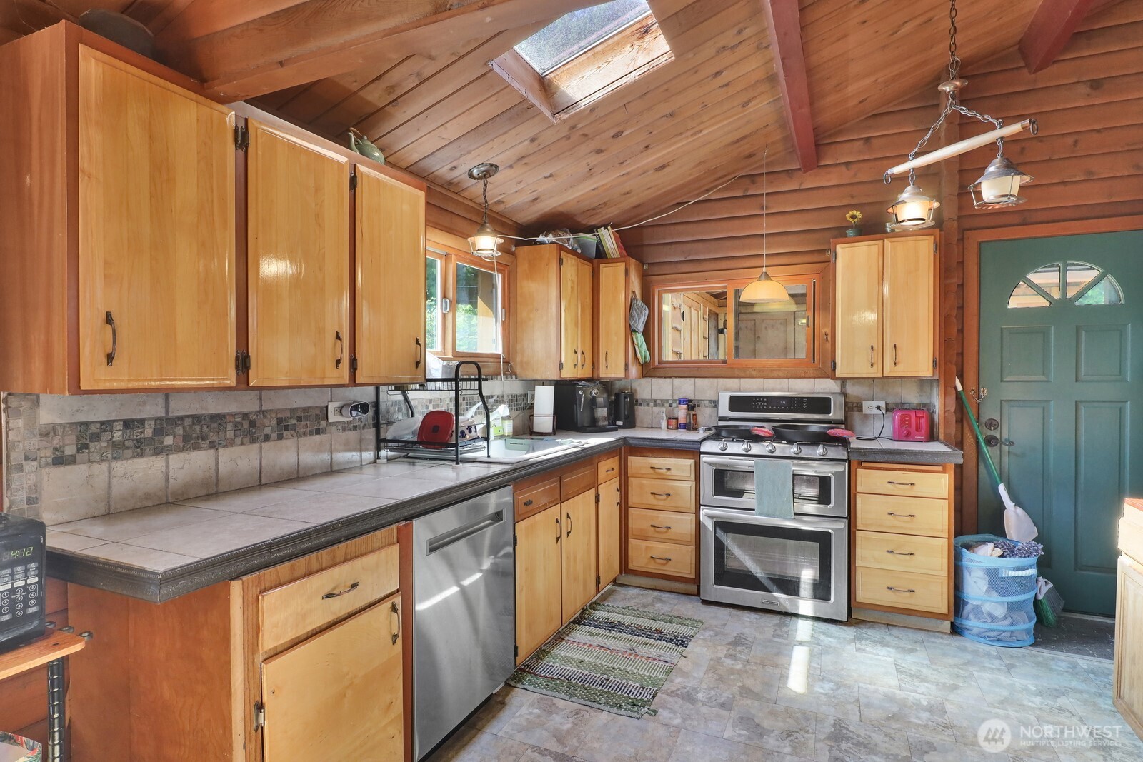 2070 Fairhaven Avenue Bellingham WA 98229