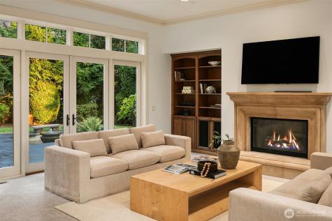 10605 SE 30th Street Bellevue WA 98004