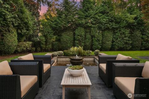 10605 SE 30th Street Bellevue WA 98004