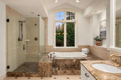 10605 SE 30th Street Bellevue WA 98004