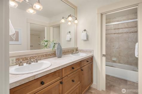 10605 SE 30th Street Bellevue WA 98004