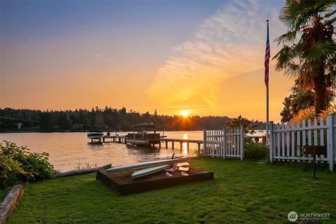 10605 SE 30th Street Bellevue WA 98004