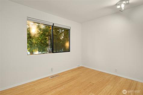 19011 27th Drive SE Bothell WA 98012