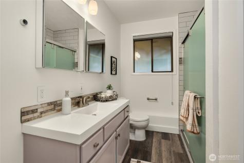 19011 27th Drive SE Bothell WA 98012