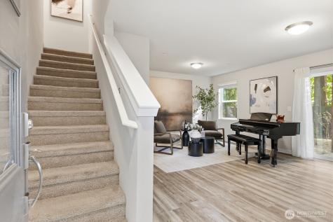 16201 Meadow Road Lynnwood WA 98087