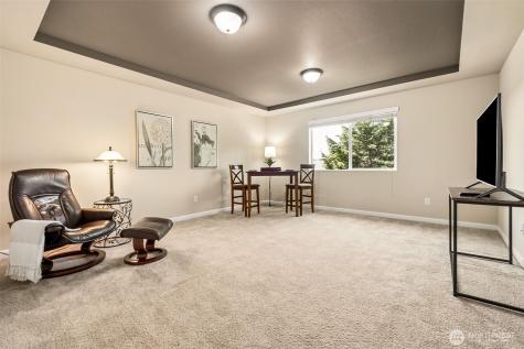 25223 136th Avenue SE Kent WA 98042