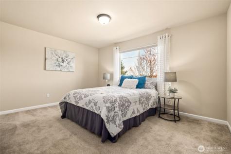25223 136th Avenue SE Kent WA 98042