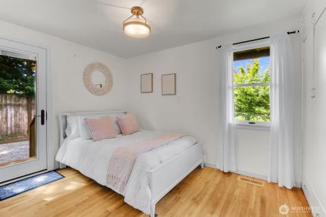 10515 1st Avenue NW Seattle WA 98177
