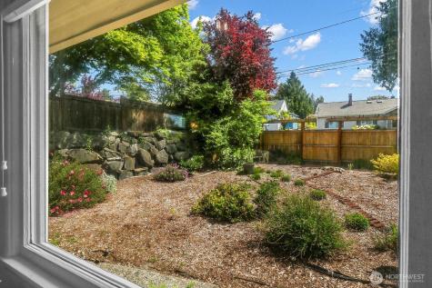 10515 1st Avenue NW Seattle WA 98177