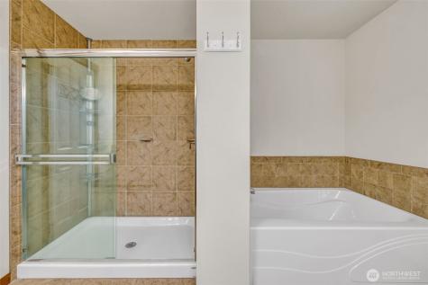 17127 Lakepoint Drive SE Yelm WA 98597