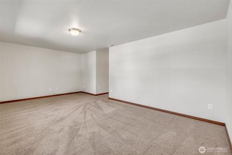 17127 Lakepoint Drive SE Yelm WA 98597