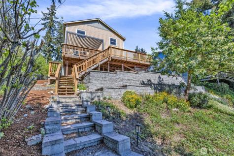 17127 Lakepoint Drive SE Yelm WA 98597