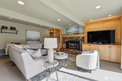 4423 156th Place SE Bellevue WA 98006