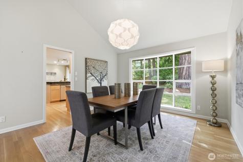 4423 156th Place SE Bellevue WA 98006