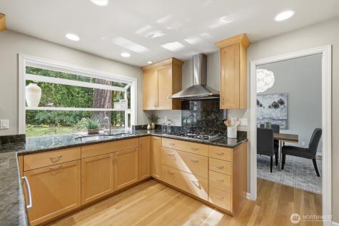 4423 156th Place SE Bellevue WA 98006