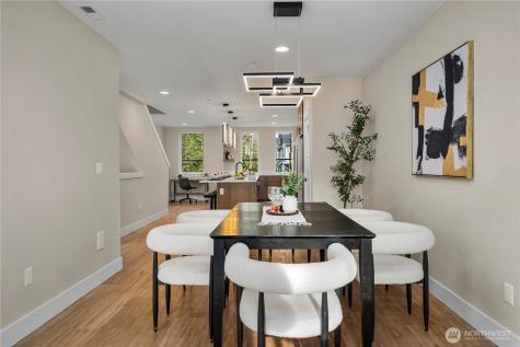 539 NW Juniper Street Issaquah WA 98027