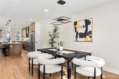 539 NW Juniper Street Issaquah WA 98027