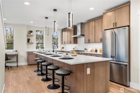 539 NW Juniper Street Issaquah WA 98027