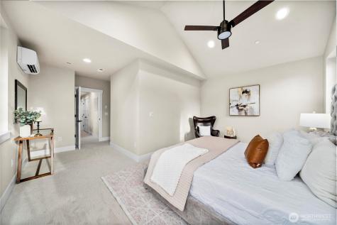 539 NW Juniper Street Issaquah WA 98027