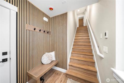 539 NW Juniper Street Issaquah WA 98027