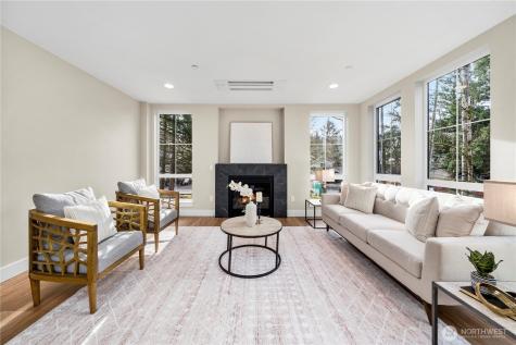 539 NW Juniper Street Issaquah WA 98027