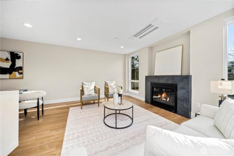 539 NW Juniper Street Issaquah WA 98027