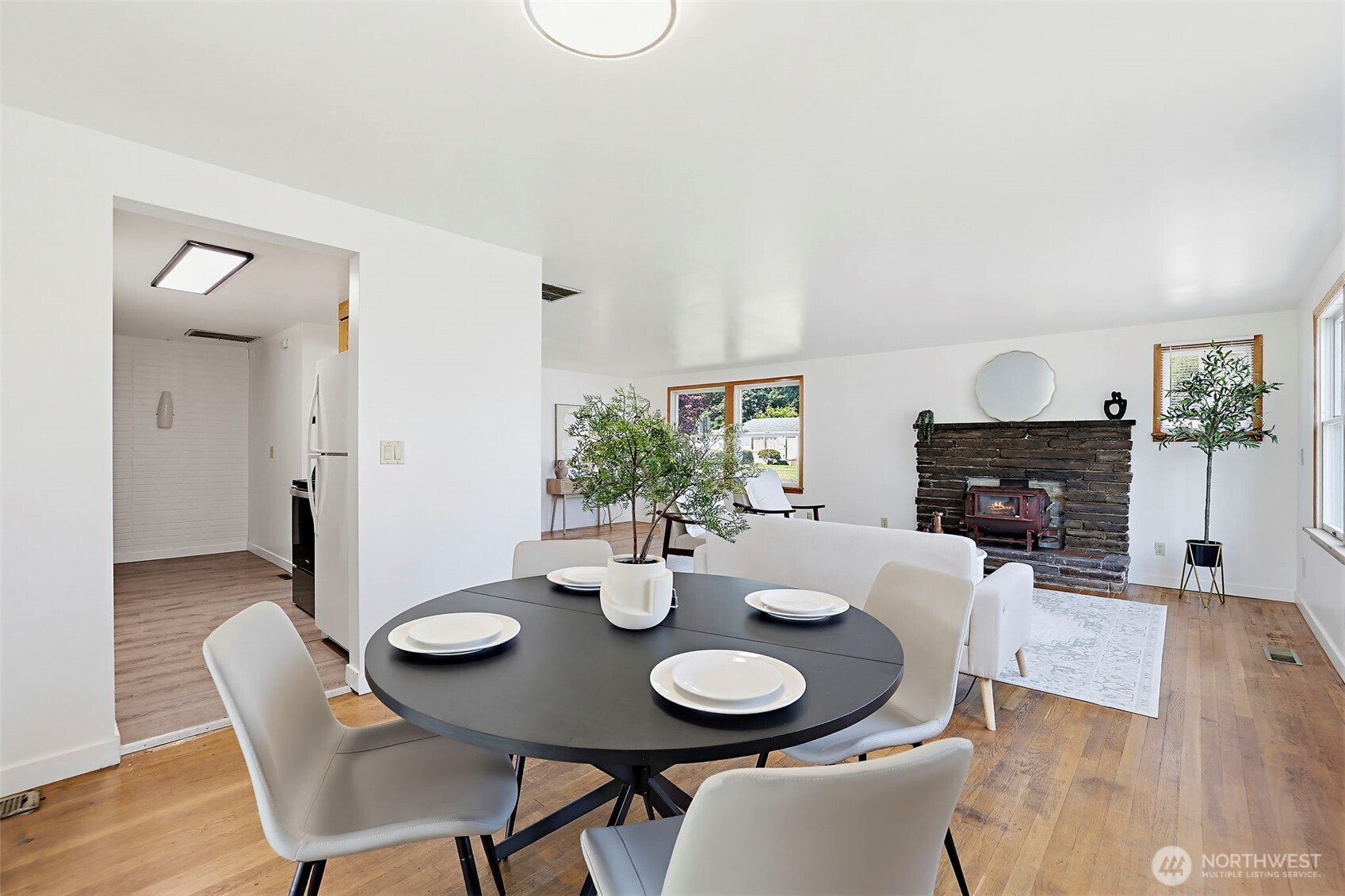 16170 120th Avenue SE Renton WA 98058