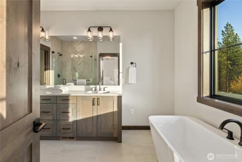 120 Owl Ridge Drive Cle Elum WA 98922