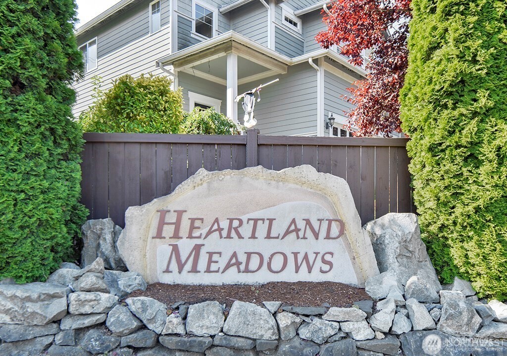 2530 10th Street SW Puyallup WA 98373