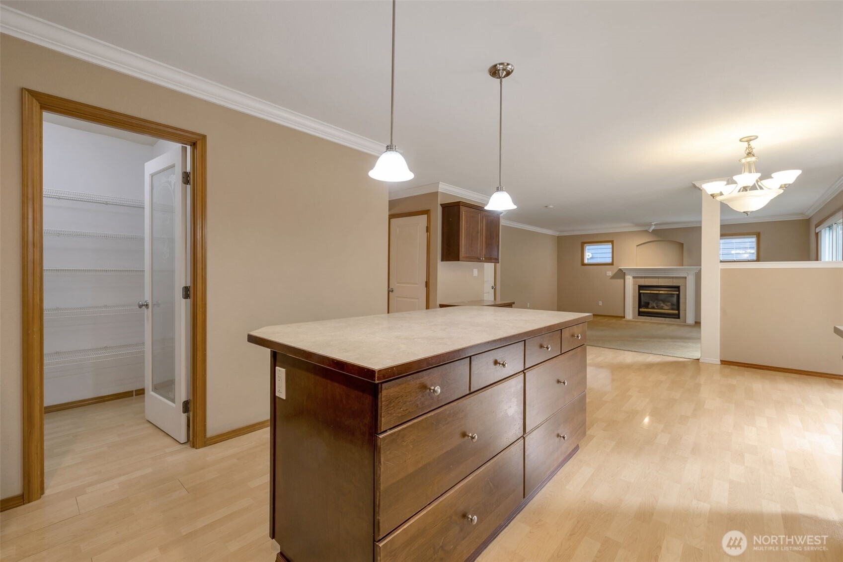 2530 10th Street SW Puyallup WA 98373
