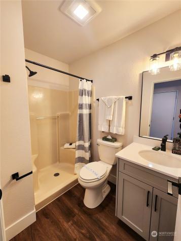 1 Lodge 638-b Manson WA 98831