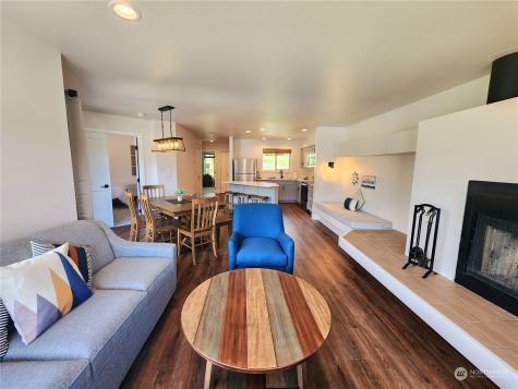 1 Lodge 638-b Manson WA 98831